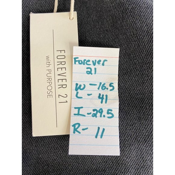 Forever 21 Distressed Faded Black‎ Cropped Women's Size 29 Denim Pants - Picture 10 of 10